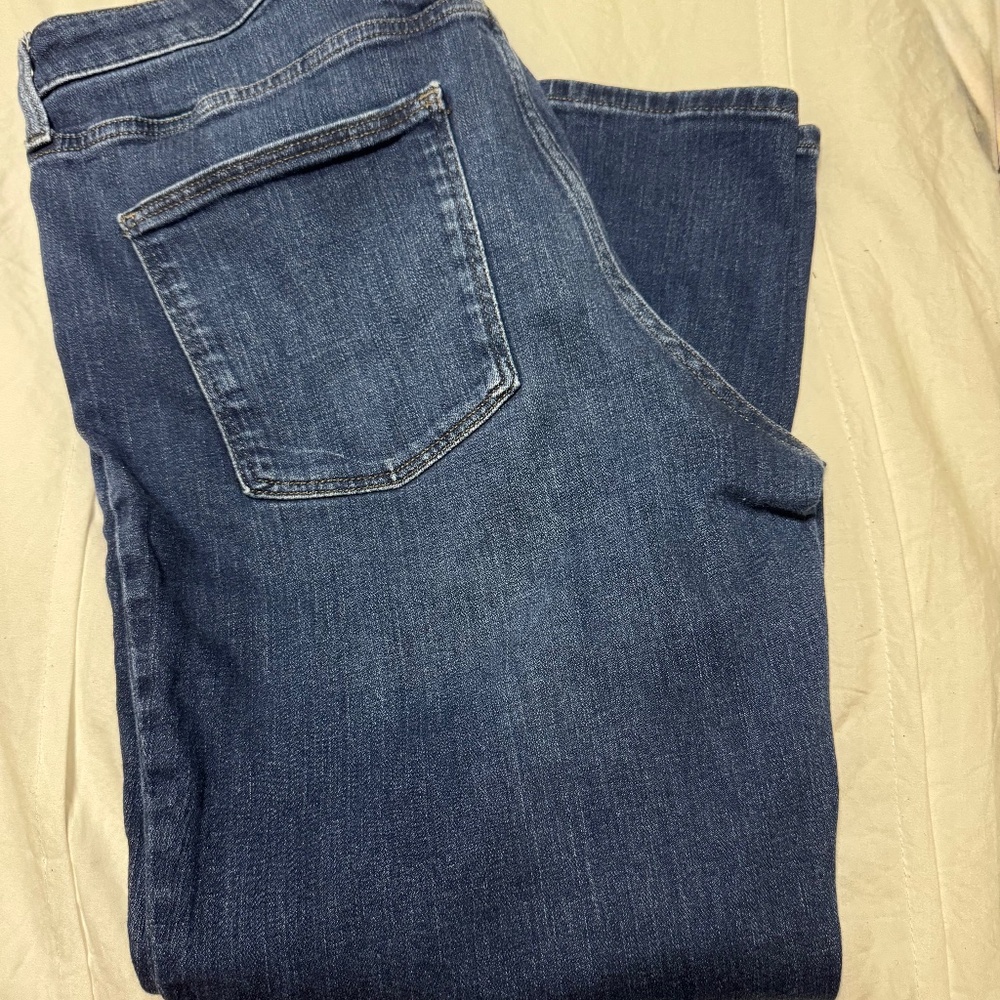 Women’s jeans